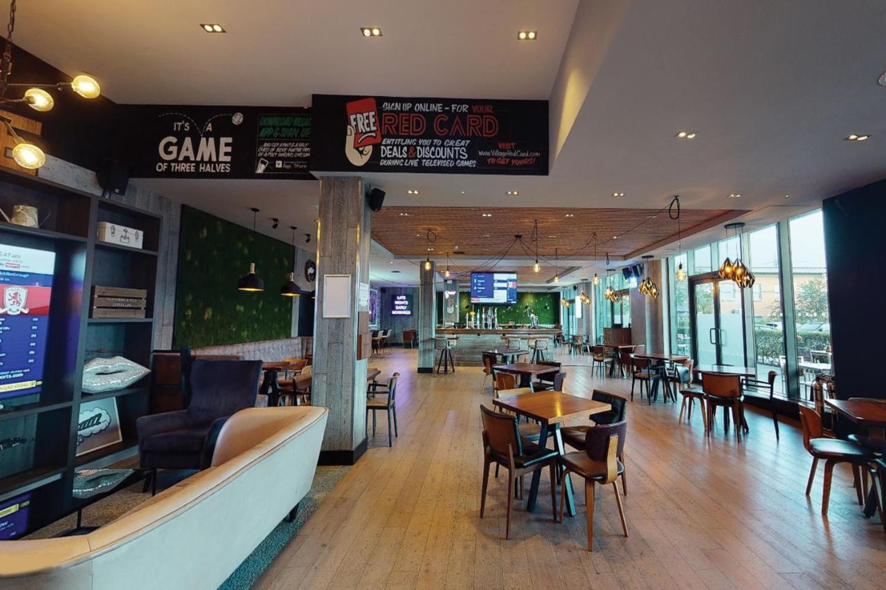 Village Hotel Solihull Exterior foto